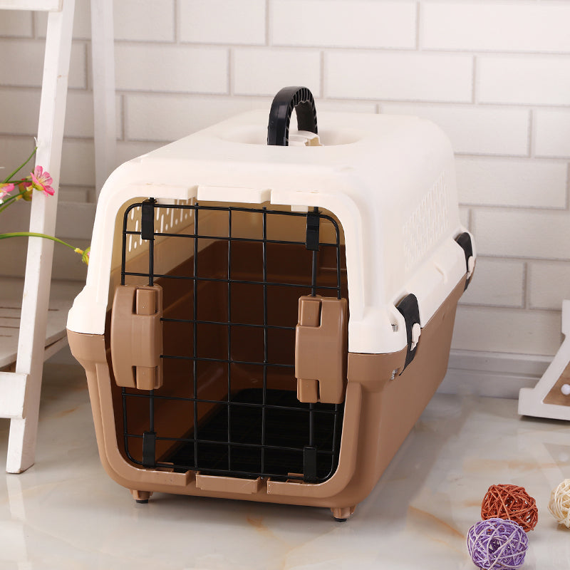 Safe cat carrier with handle 